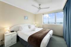 1-bed-budget-oceanview-unit34-bedroom