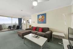 1-bed-budget-oceanview-unit34-living2